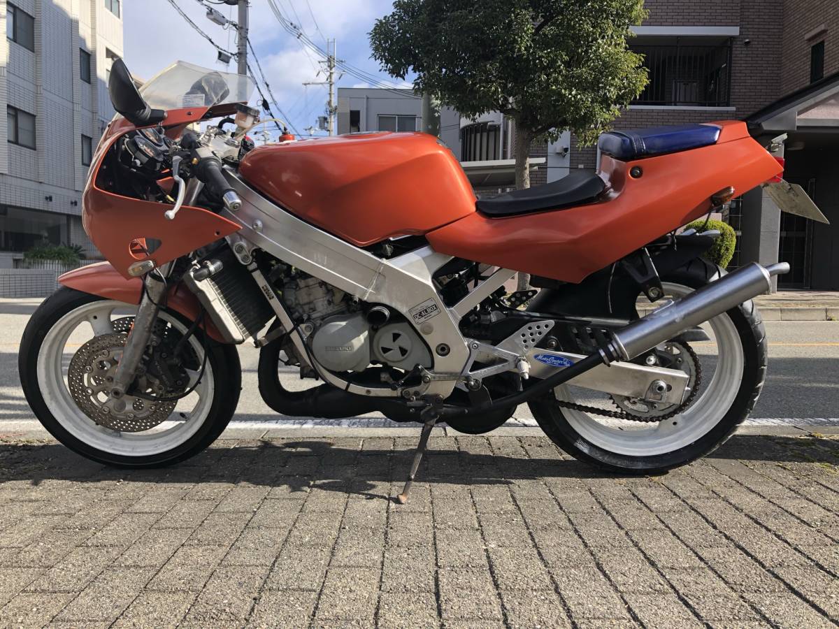 RGV250 スズキ (ガンマ)（VJ21A）に適合する｜オンロードタイヤ・ツーリング -rgv250 2026年最新Yahoo!オークション ウェビック SUZUKI RGV250ガンマ　VJ21A　γ　タイヤ新品　ナンバー/自賠責付　NSR250/TZR250/KR250