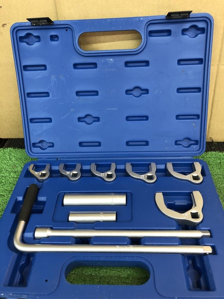【安い，HOT】 001 おすすめ商品 SANEI 立水栓締付工具セット 型式不明(工具セット)｜売買されたオークション情報、yahooの商品情報をアーカイブ公開 - オークファン 工具セット