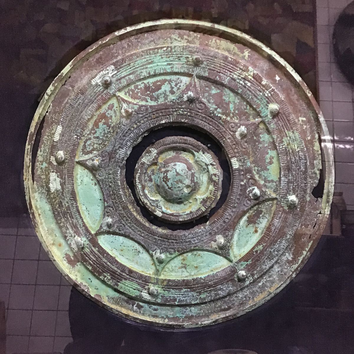 内行花文鏡 中国古美術 古代鏡 古鏡 隋時代 発掘 遺跡 直径24cm