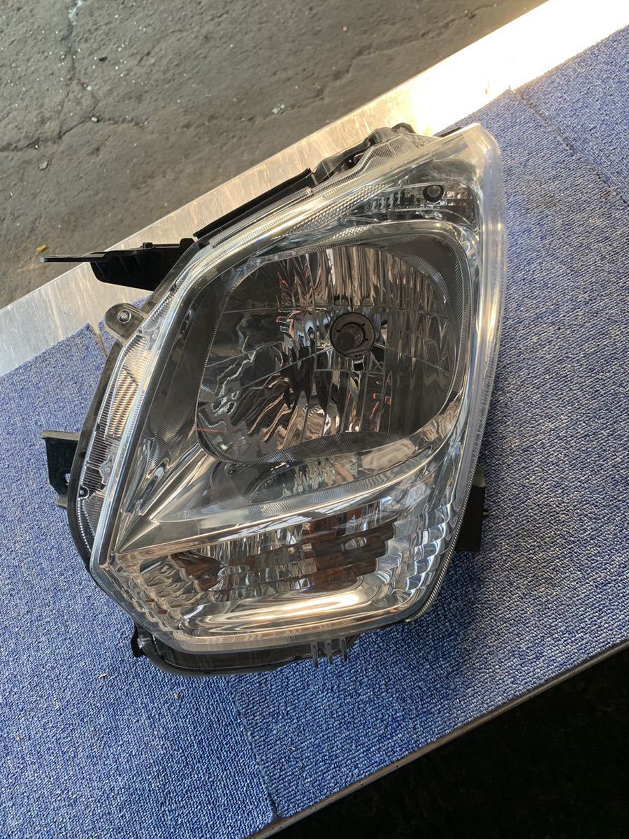 左ヘッドライト 左ヘッドランプ HID 純正 L ワゴンR スティングレー