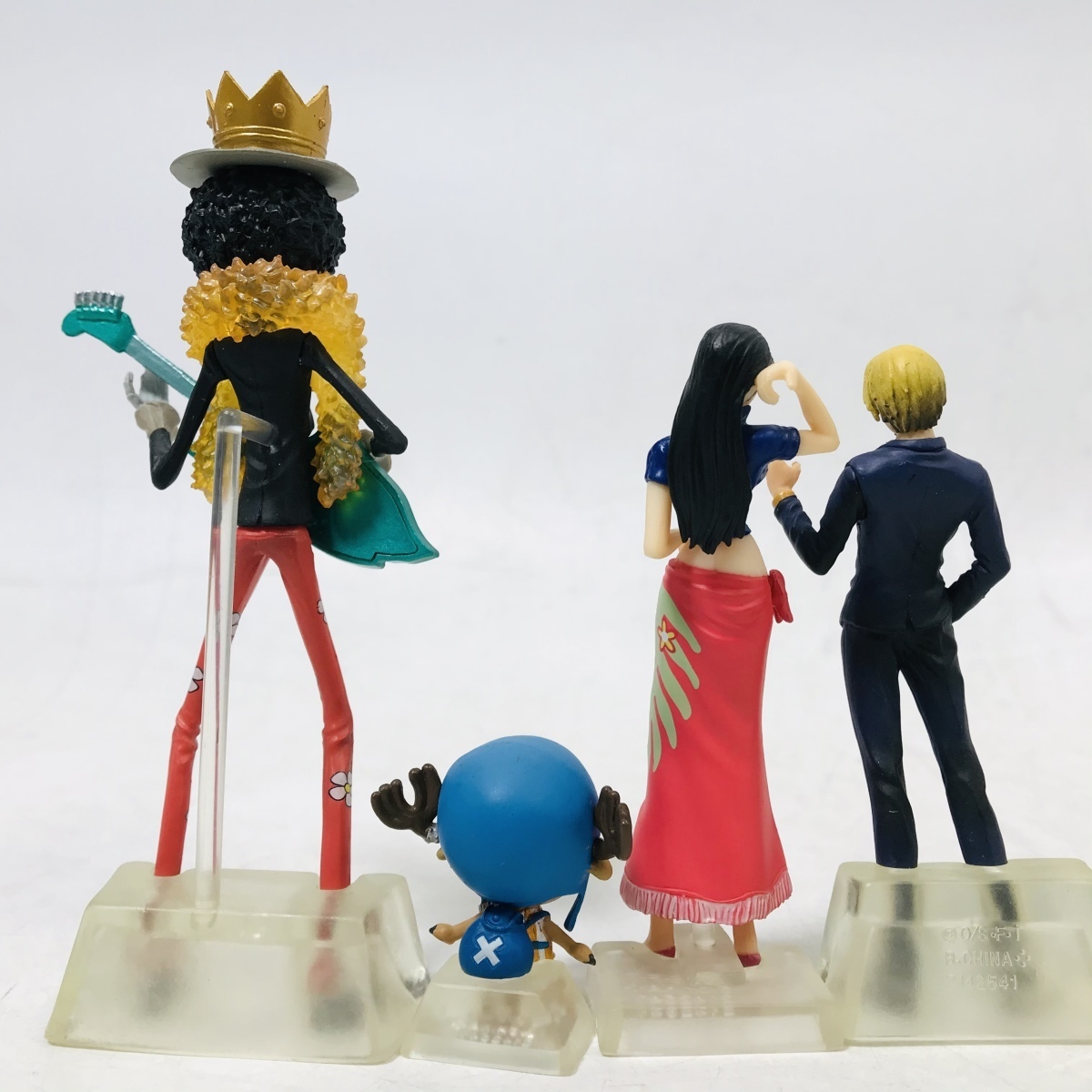 品 超造形魂 ワンピース 麦わらの一味 新世界編 ミニ フィギュア コンプリートセット One Piece 売買されたオークション情報 Yahooの商品情報をアーカイブ公開 オークファン Aucfan Com