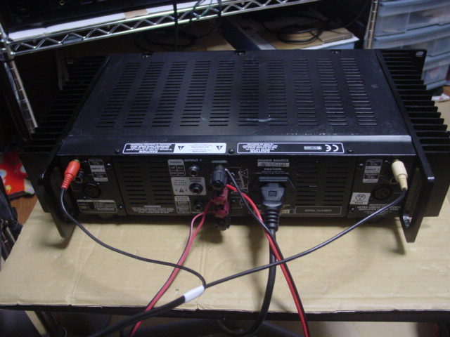 オーディオ機器 Behringer A500 美品 動作確認済 元箱有