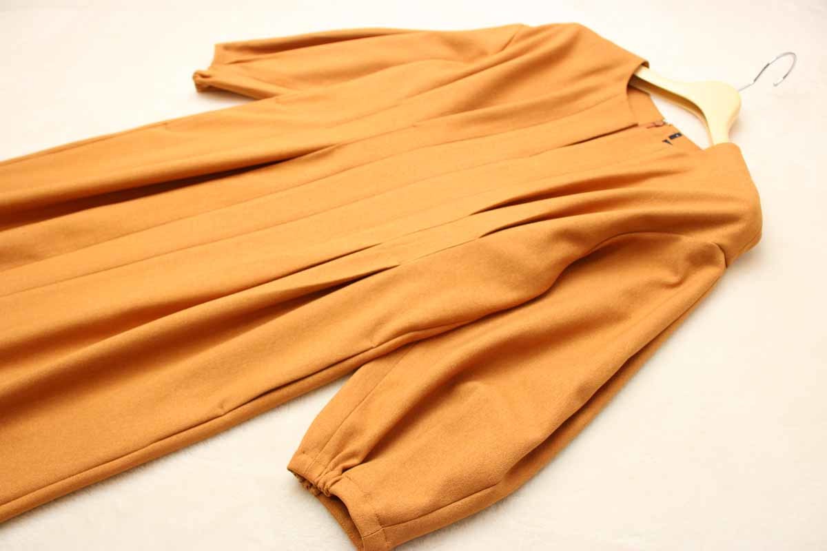 2 542 インポートタックデザインワンピース Mサイズ 売買されたオークション情報 Yahooの商品情報をアーカイブ公開 オークファン Aucfan Com