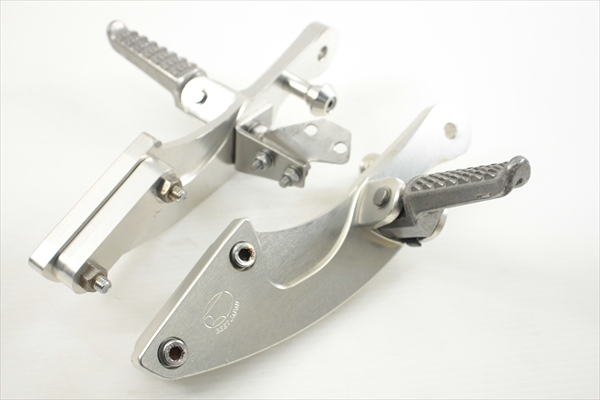 BEET 希少 ビート 0640-K48-00 ZZR1100(お下劣鉄工所 ZZR1200[45社外