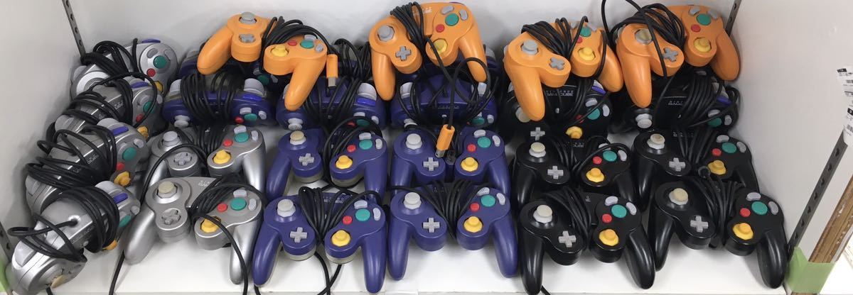 【ジャンク品】Nintendo 任天堂 ニンテンドー GAMECUBE ゲームキューブ コントローラー DOL-003 ブラック シルバー オレンジ 28点セット