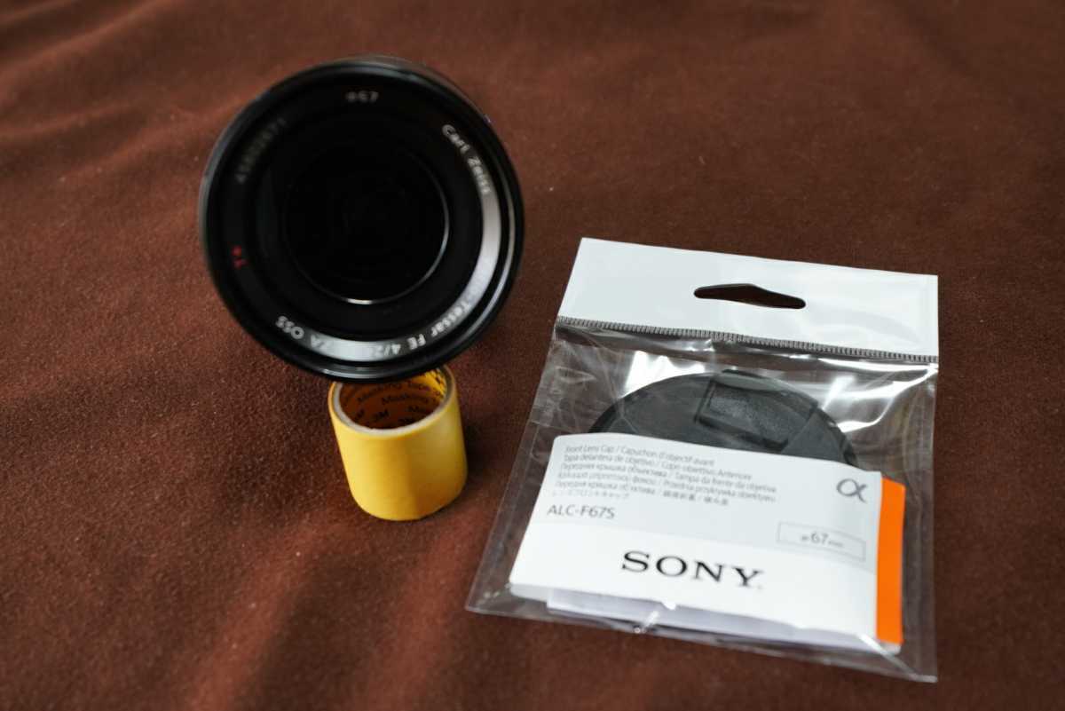 FE Vario-Tessar 24-70mm Sony T* OSS f⁄4 ZA Lens F4 |