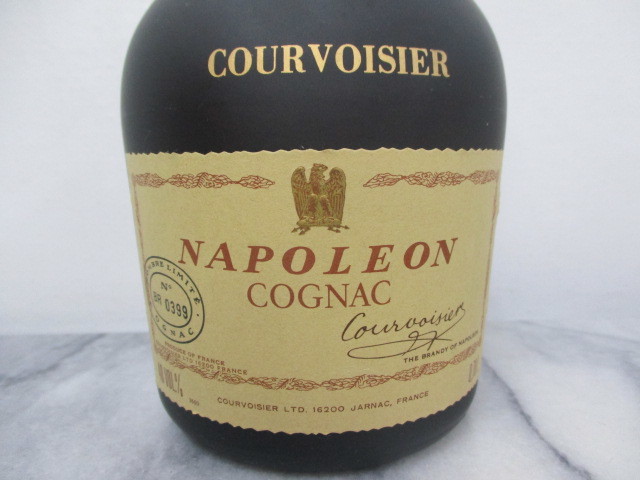 Q366☆古酒☆1000円～☆未開栓☆箱付☆COURVOISIER クルボアジェ
