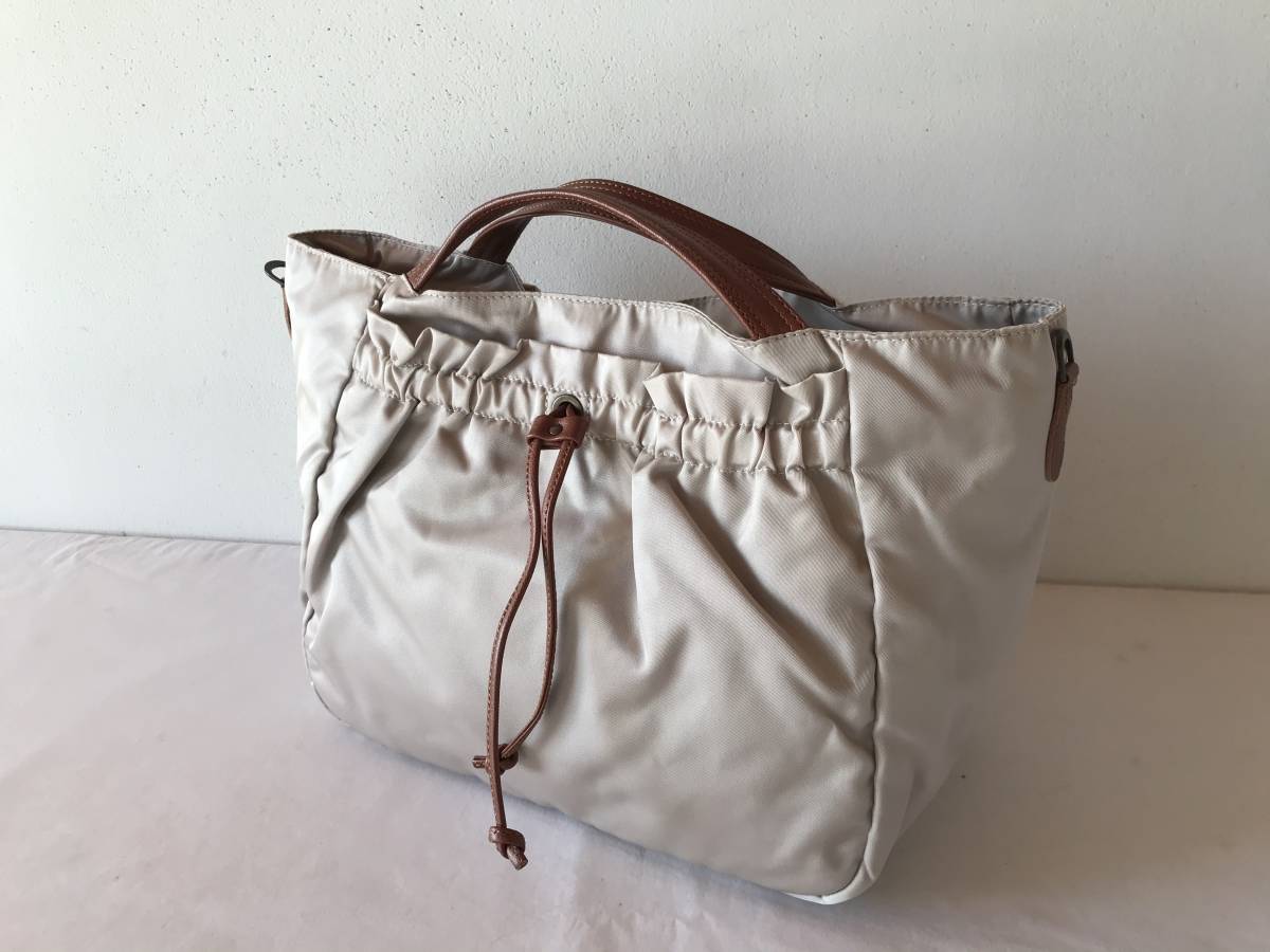 ブロンティベイパリス Brontibay - 極美品◎brontibayparis ナイロン 