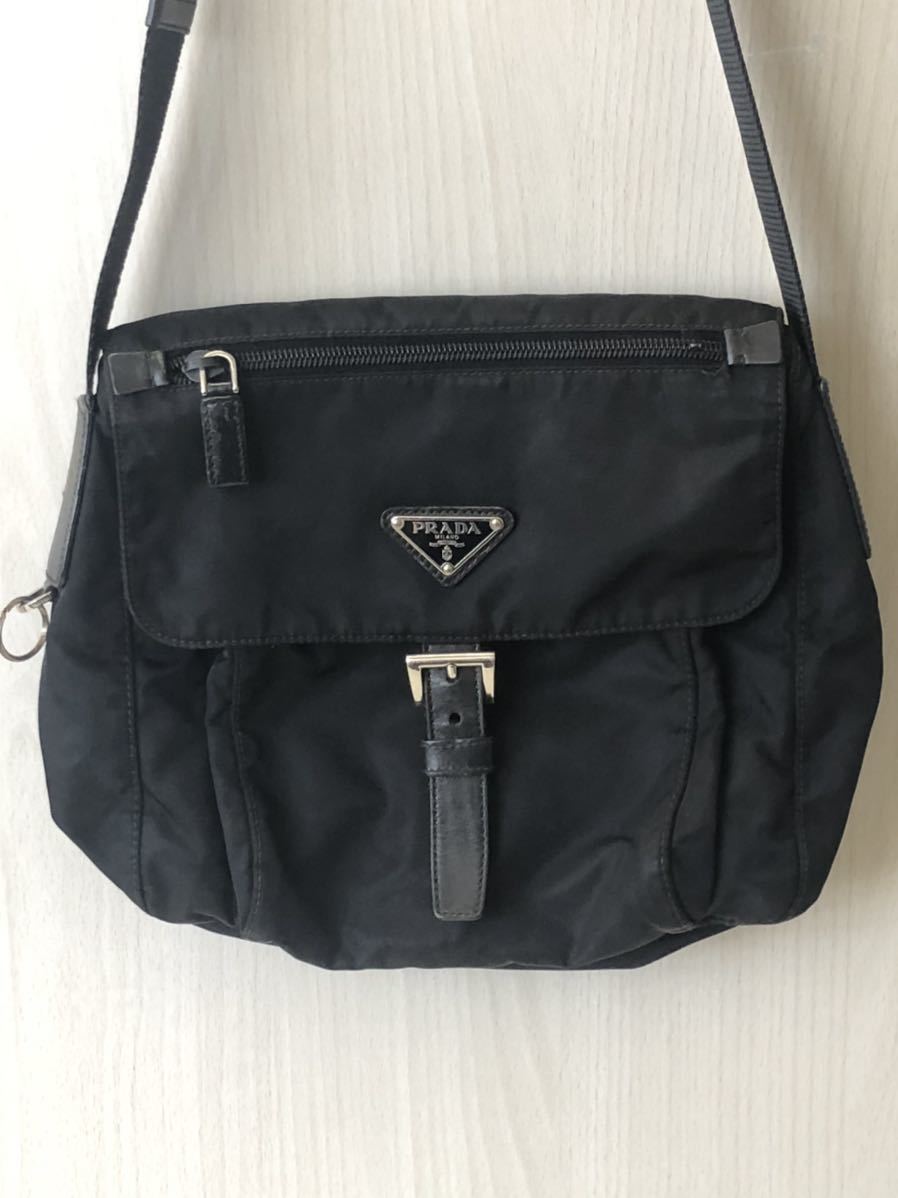 PRADA ナイロン プラダ ショルダーバッグ ブラック ナイロンショルダー
