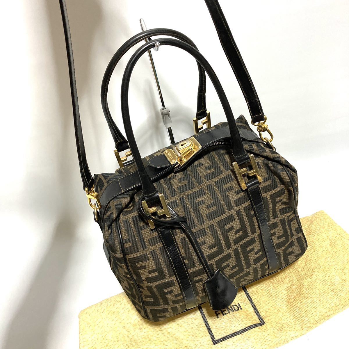 希少品 【圧倒的デザイン】 FENDI フェンディ ズッカ柄 ショルダー 
