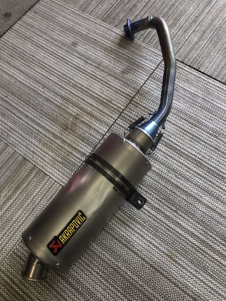 シグナスX 1/2/3型用 AKRAPOVIC(アクラポヴィッチ)サイレンサー使用ワンオフチタンマフラー フルチタン SE12J SE44J 1YP 1スタ！