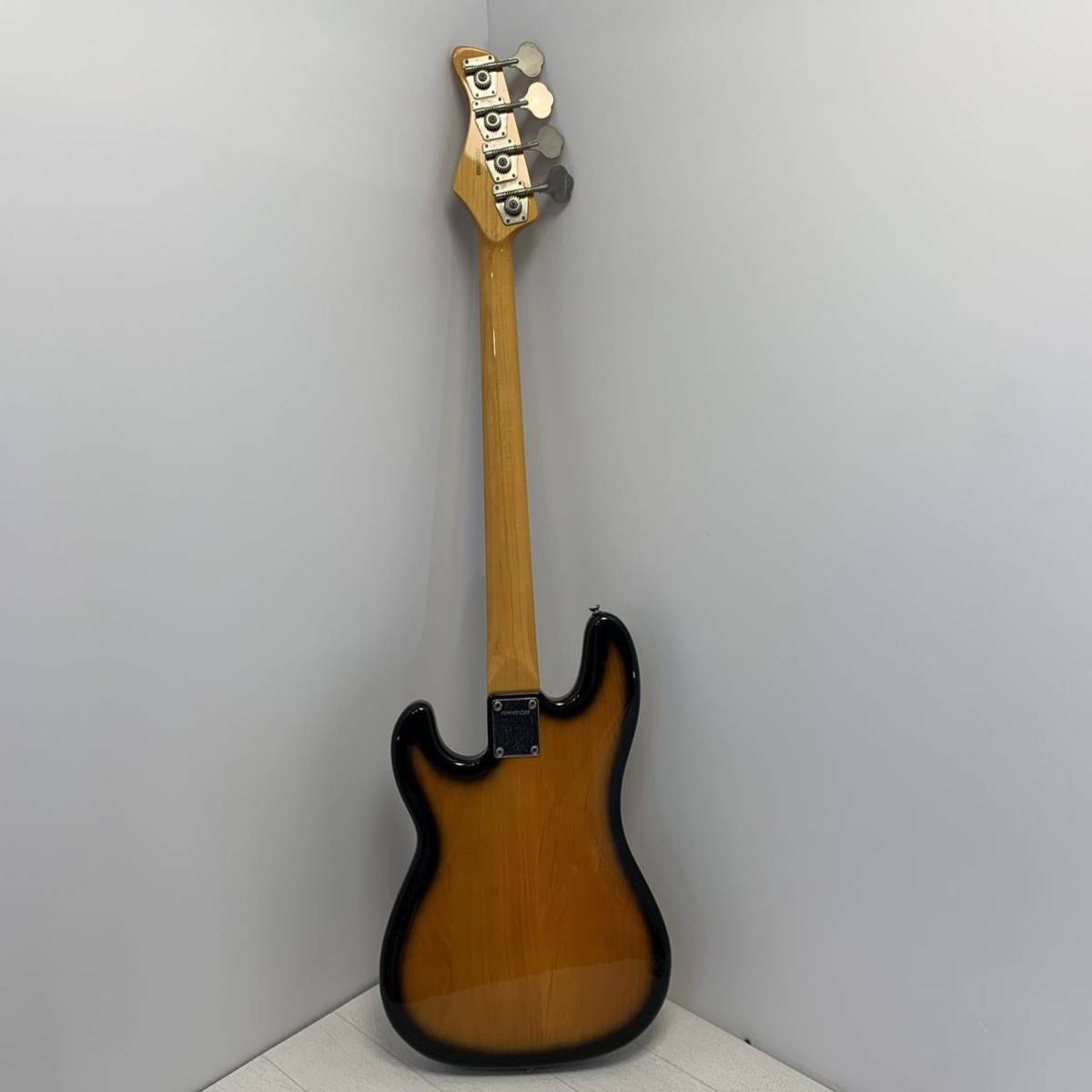 あ317 FERNANDES フェルナンデス GUITARS エレキベース ソフトケース付き