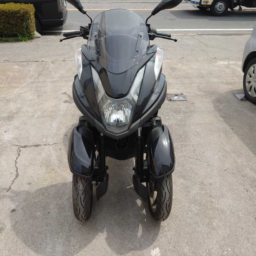 トリシティ125普通免許仕様、ワイドトレッド車両です。 ヤマハ