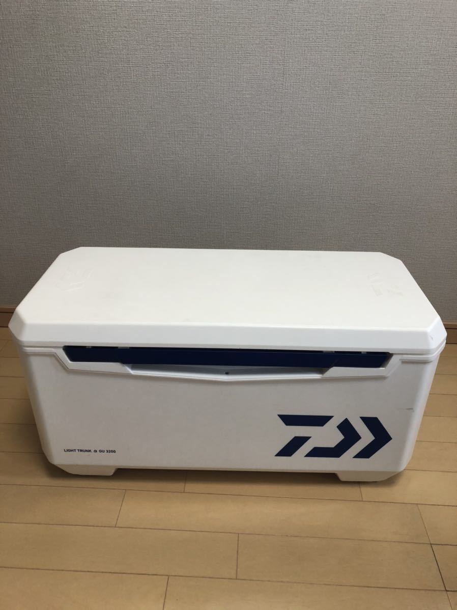 ダイワ ライトトランクα 3200 ライトトランクα クーラーボックス