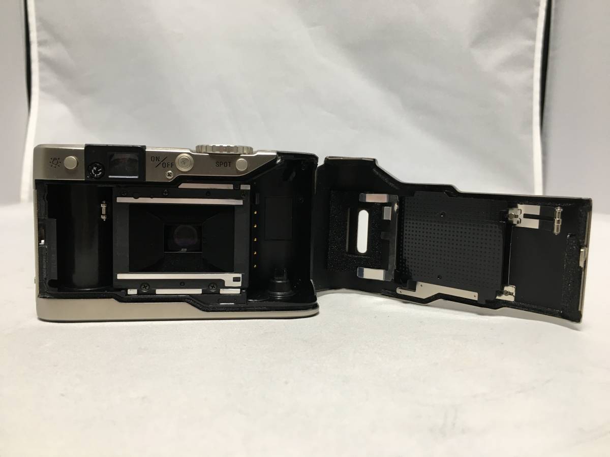 MINOLTA ミノルタ コンパクト フィルムカメラ TC-1 G-ROKKOR 1:3.5