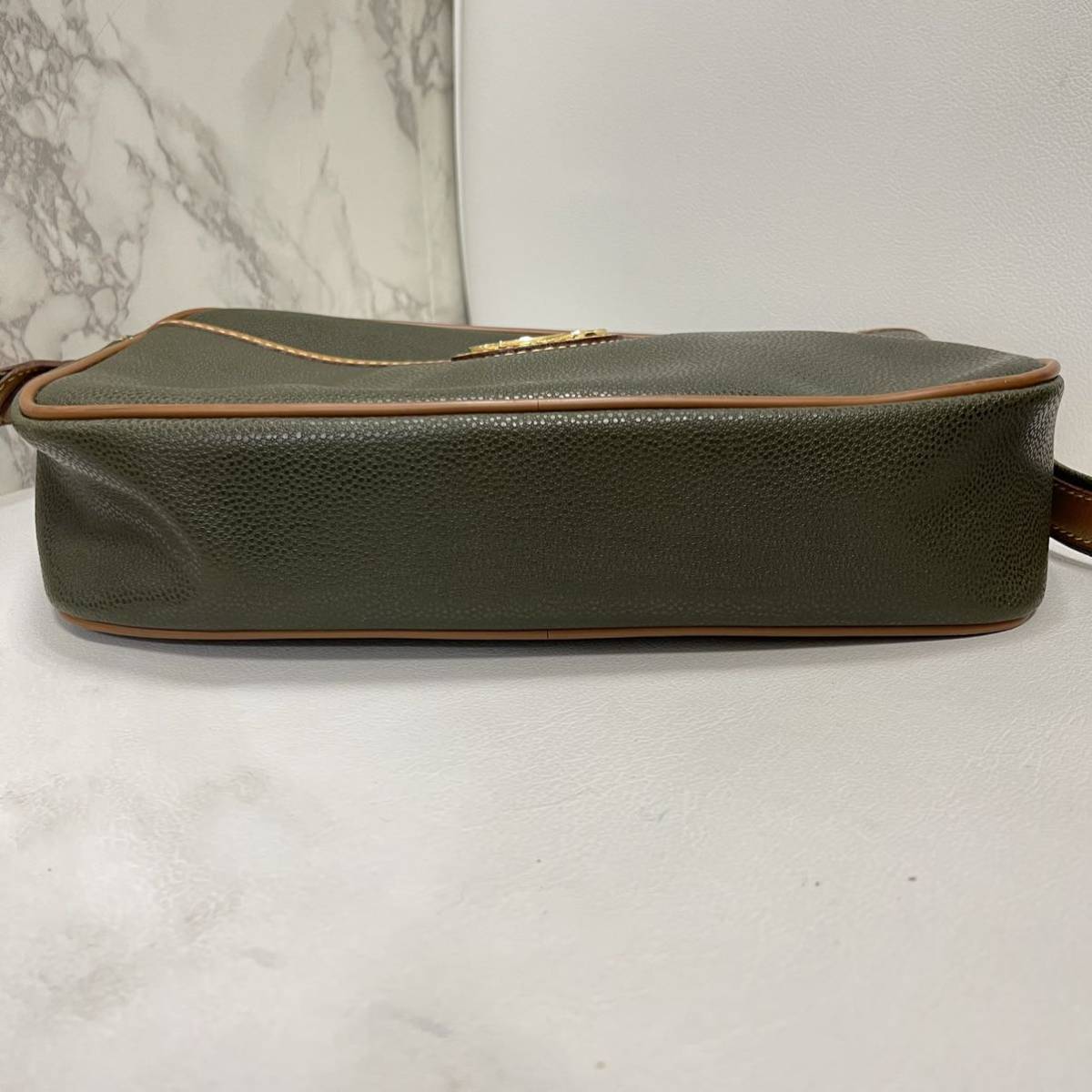 ◇1円～◇美品 ランセル LANCEL ロゴ レザー ショルダーバッグ 斜 