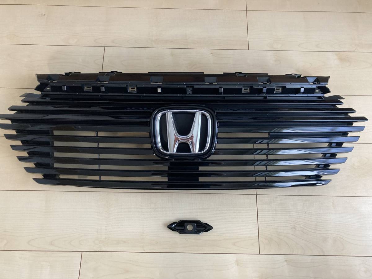 ホンダ 新型ヴェゼル Gグレード フロントグリル ブラック フロント 売買されたオークション情報 Yahooの商品情報をアーカイブ公開 オークファン Aucfan Com