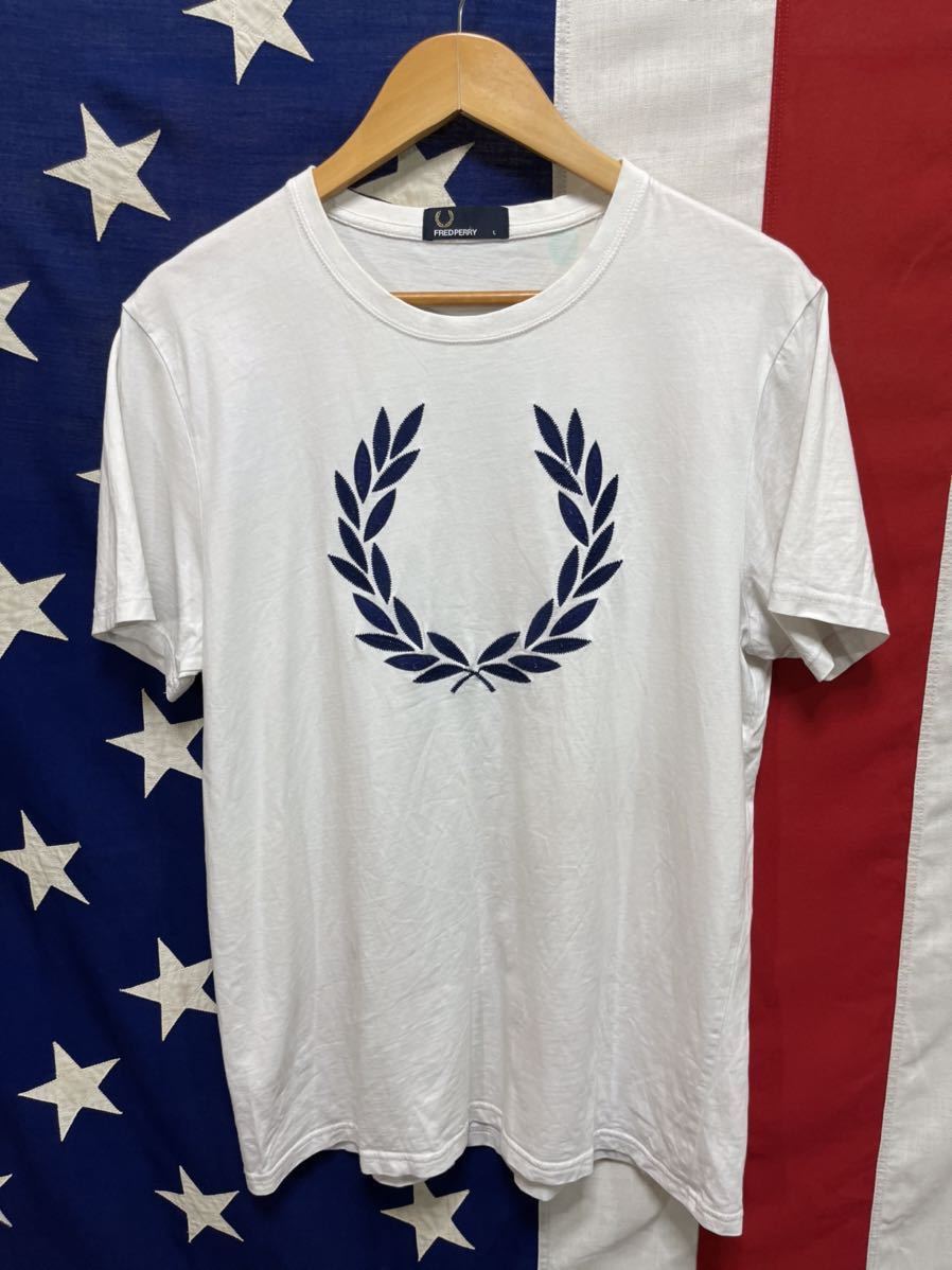 □FRED PERRY□フレッドペリー□ Tシャツ□半袖□カットソー 
