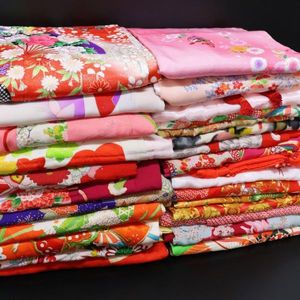 お宮参り 着物の平均価格は7 372円 ヤフオク 等のお宮参り 着物のオークション売買情報は38件が掲載されています