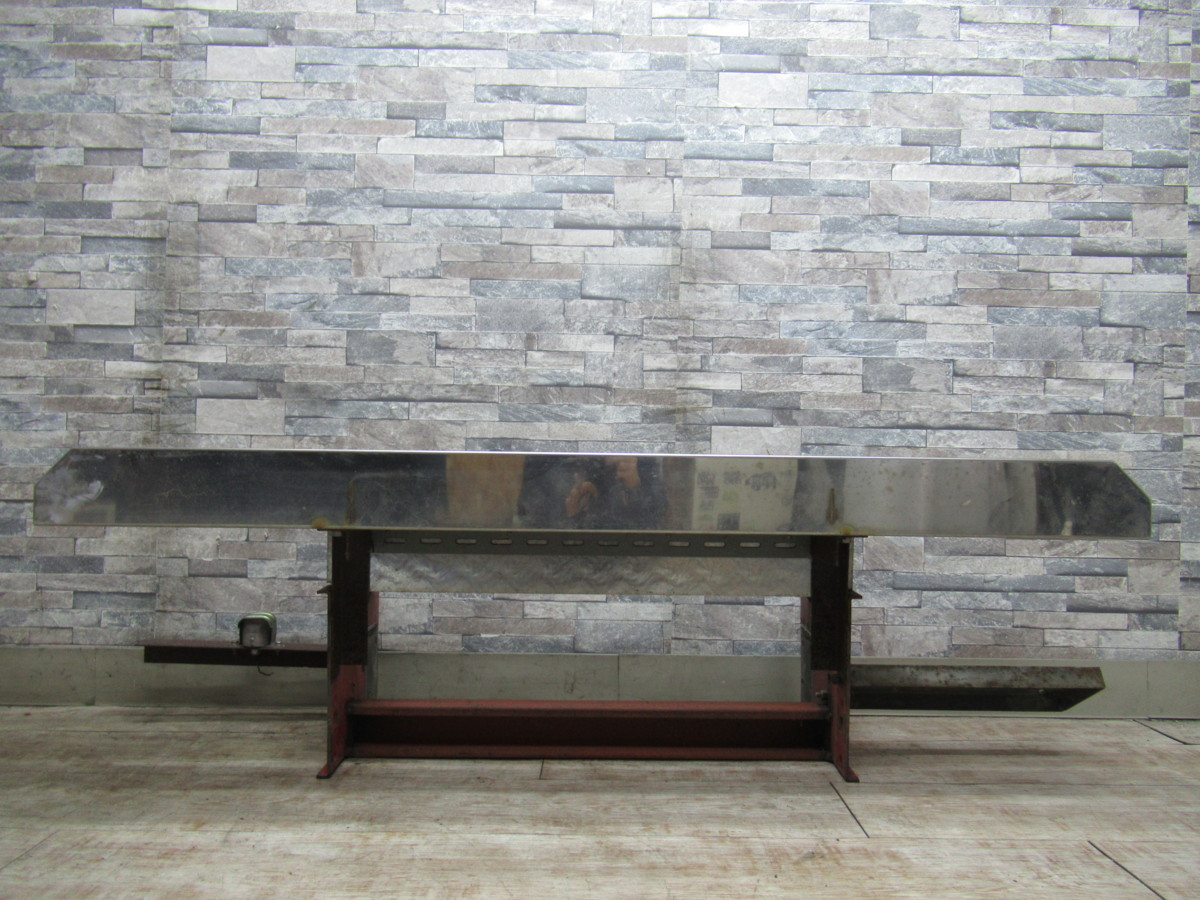 いすゞ エルフ Kk Nkr66eav リアバンパー ステンレス アルミ縞板 R9 69 送料ｌサイズ トラック ダンプ 売買されたオークション情報 Yahooの商品情報をアーカイブ公開 オークファン Aucfan Com