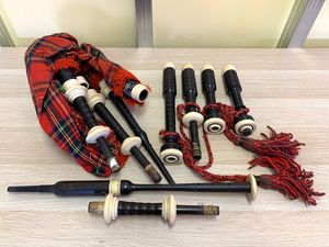 バグパイプのYahoo!オークション(旧ヤフオク!)の相場・価格を見る