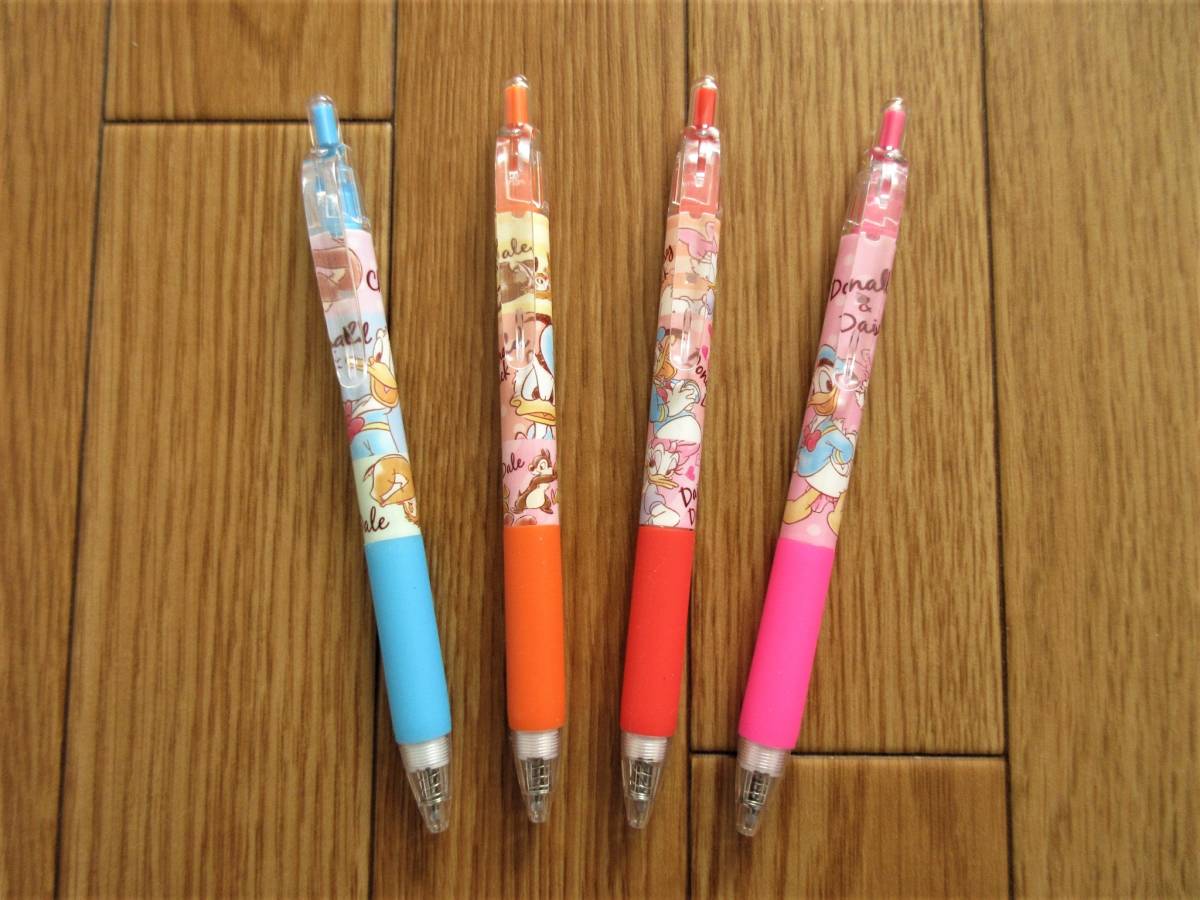 ディズニー ドナルドダック カラーペン 4本セット ノック式 カラーゲルペン ドナルド デイジー ドナルド チップ デール ボールペン一般 売買されたオークション情報 Yahooの商品情報をアーカイブ公開 オークファン Aucfan Com