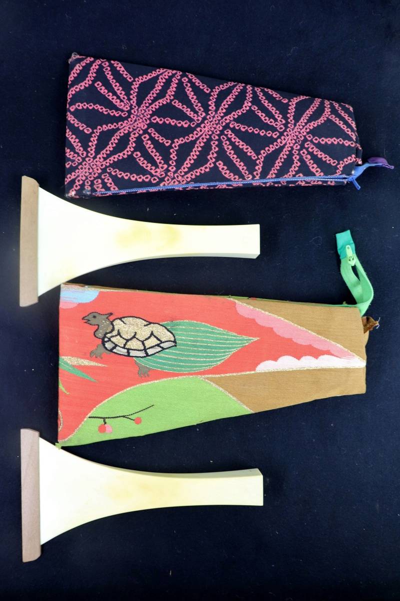 56① 経年品 三味線用バチ/撥 2本セット 重さ122g 124g 昭和40 56① 経年品 三味線用バチ/撥 2本セット 重さ122g 124g 昭和40