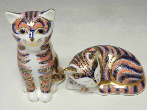 ロイヤルクラウンダービー ROYAL CROWN DERBY 金彩猫 置物 Amazon.co