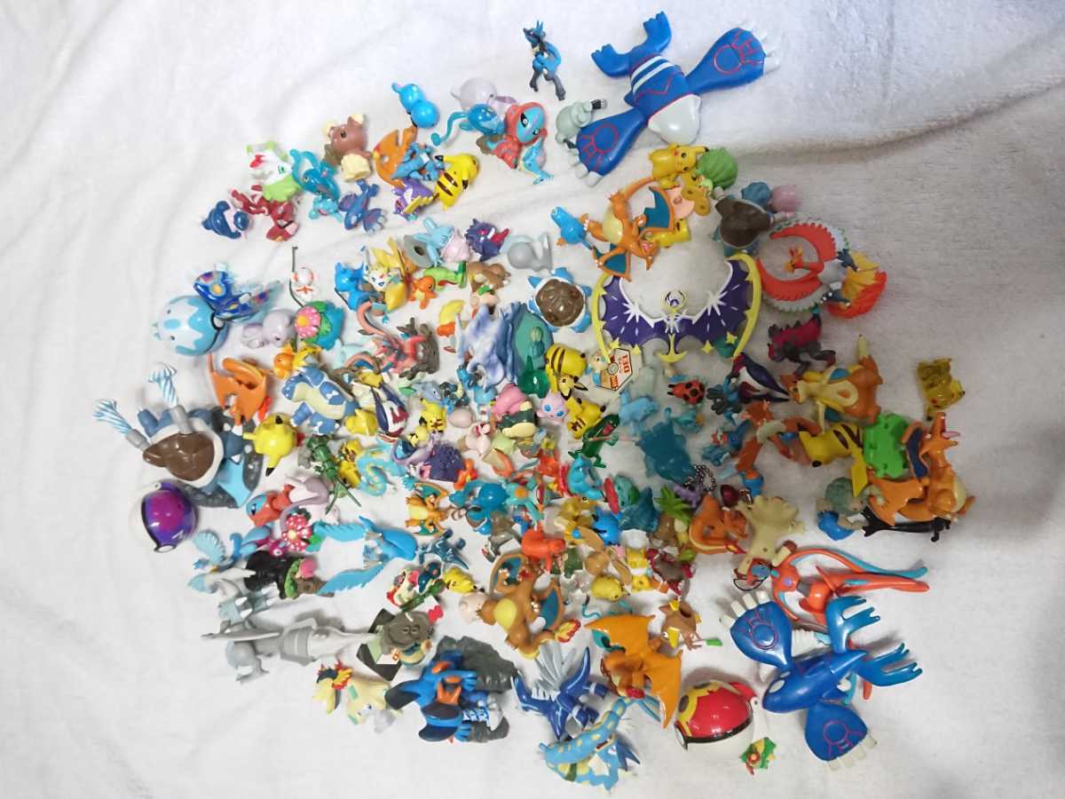 ポケモン フィギュア モンコレ キーホルダー ストラップ 等 詰め合わせ