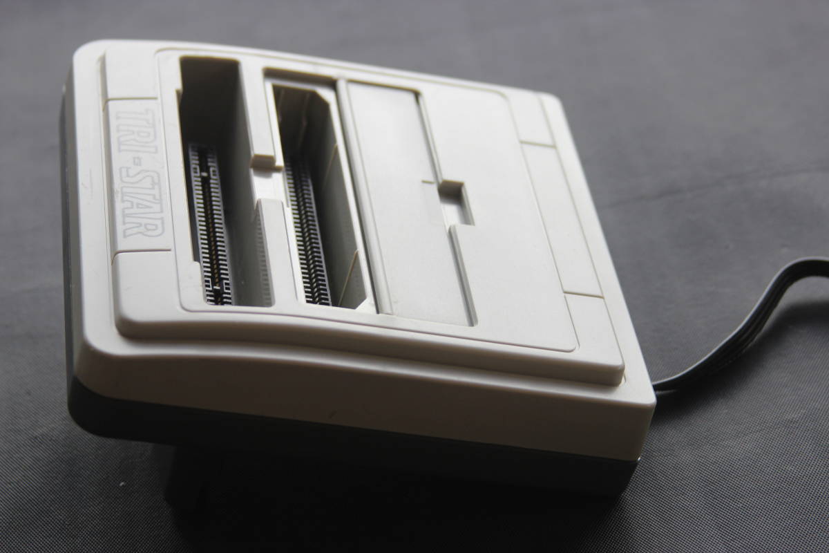 ○レア NES SNES 海外 北米版プレイ可 Super8 TRI-STAR アダプタ SFC 