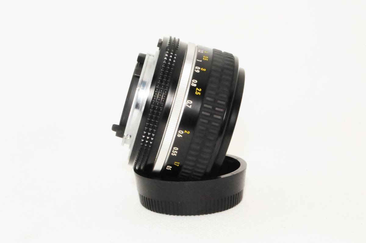 美品】 Nikon ニコン Ai NIKKOR 50mm F1.4 外観は光沢があり、光学も