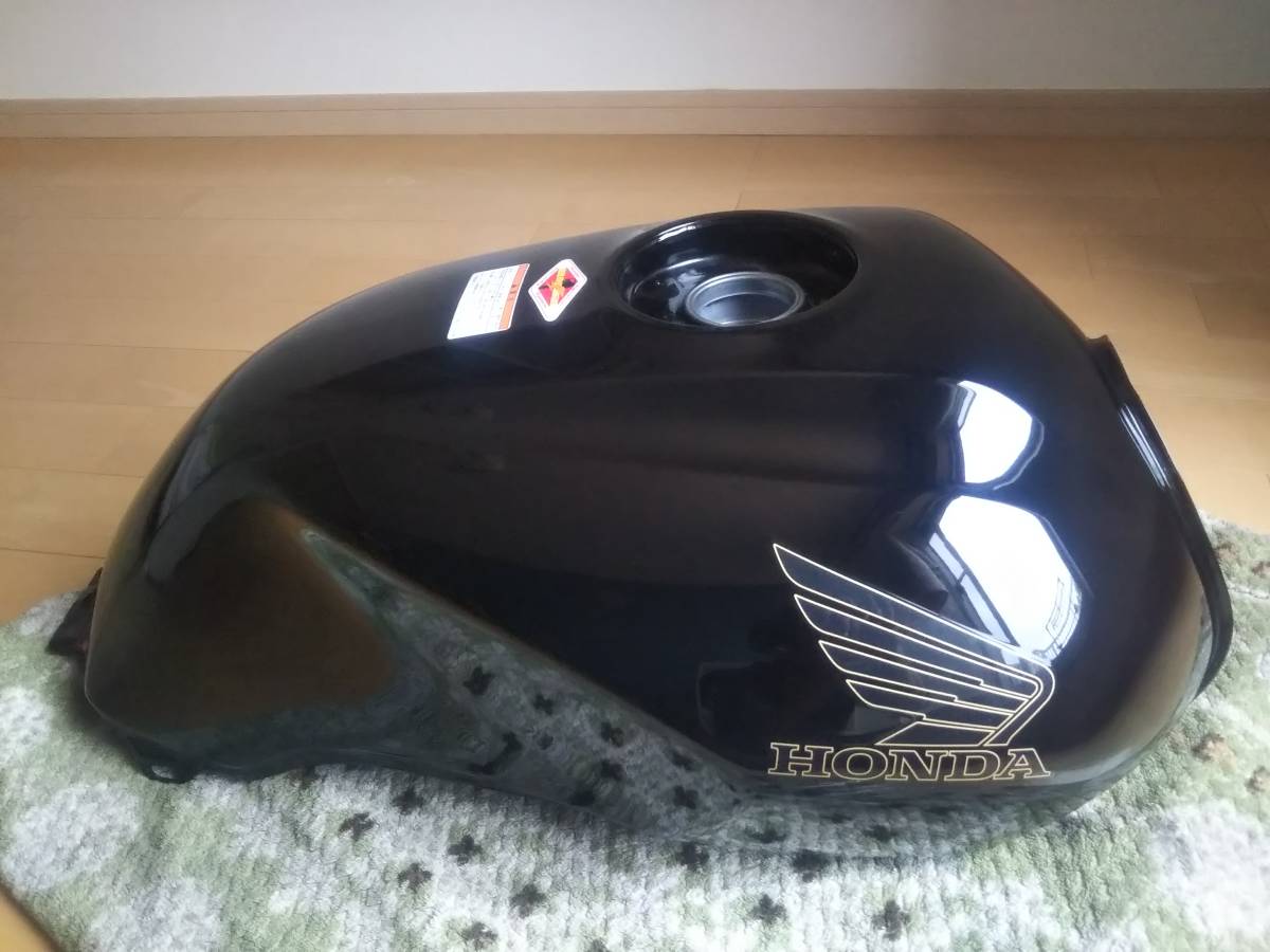 CB400SFとはどんなバイク？特徴や中古で選ぶ際のポイントを解説 CB400SF