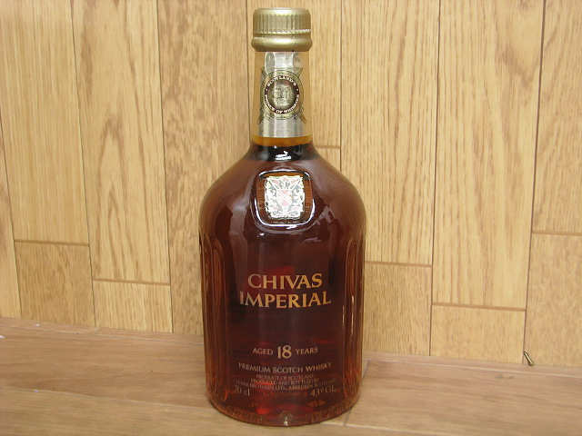 IMPERIAL 18年 700ml 未開栓CHIVAS インペリアル 0 シーバス CHIVAS 43% AGED YEARS WHISKY 未開栓 ウイスキー 酒W11 未開栓・古