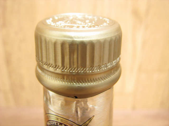 IMPERIAL 18年 700ml 未開栓CHIVAS インペリアル 0 シーバス CHIVAS 43% AGED YEARS WHISKY 未開栓 ウイスキー 酒W11 未開栓・古