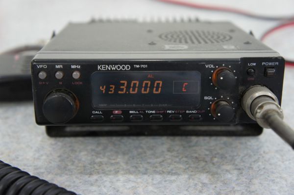 ジャンクKENWOOD TM-701 ケンウッドT M-701s KENWOOD TM-701S 144