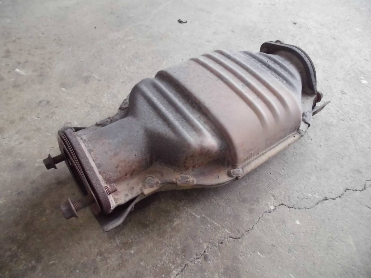 er34 純正触媒 25GTターボ rb25det ER34 スカイライン 触媒 キャタライザー 25GTターボ 純正触媒 前期 2