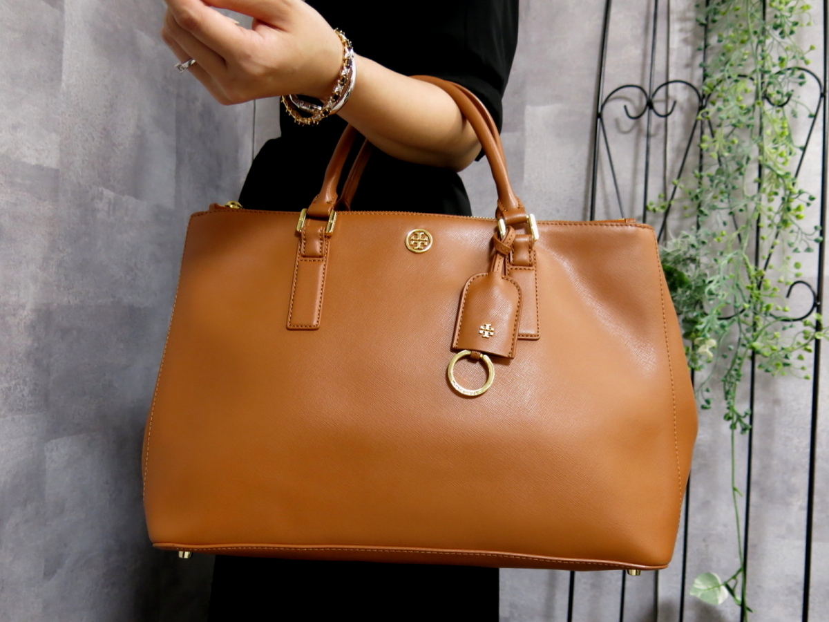 ○超美品○TORY BURCH トリーバーチ○ロビンソン○サフィアーノ レザー 