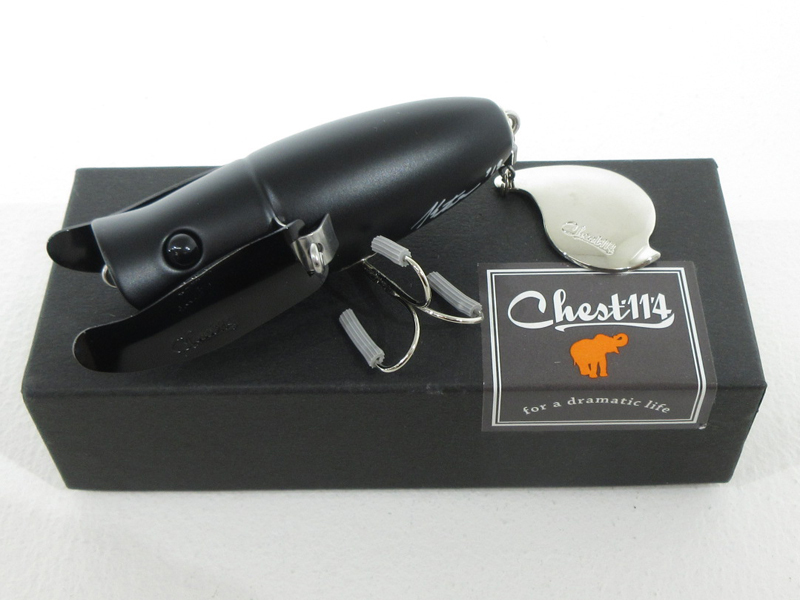 chest 114　フラップテールトゥワーク ☆中古☆CHEST114 ルアー Flap Tail Twerk ブラック☆チェスト114