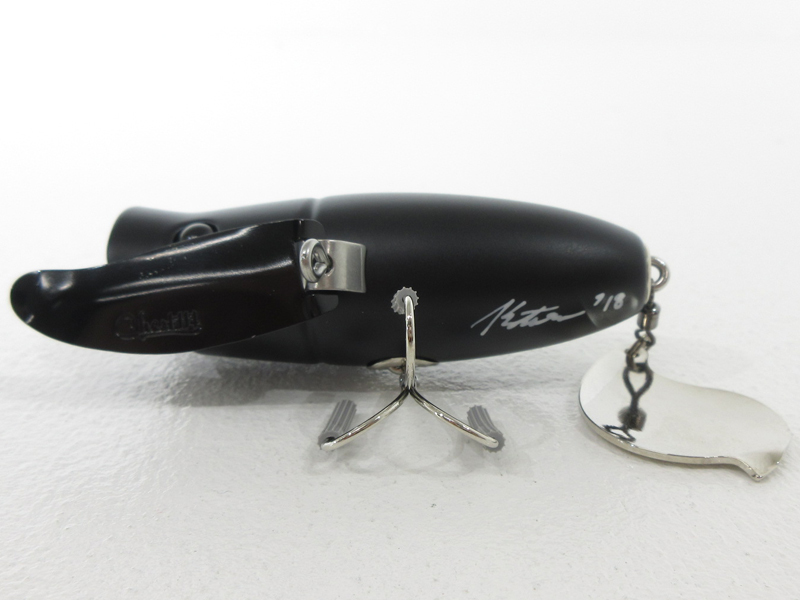 ☆中古☆CHEST114 ルアー Flap Tail Twerk ブラック☆チェスト114