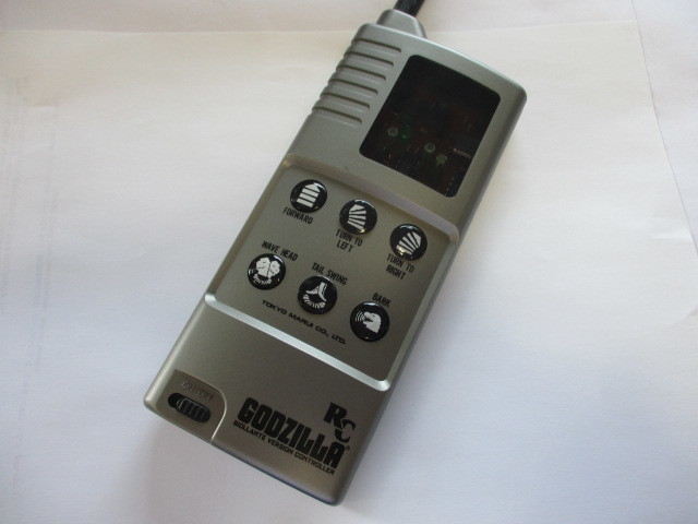 S.H.MonsterArts ゴジラ（2016）未開封新品 送料無料 シン・ゴジラ