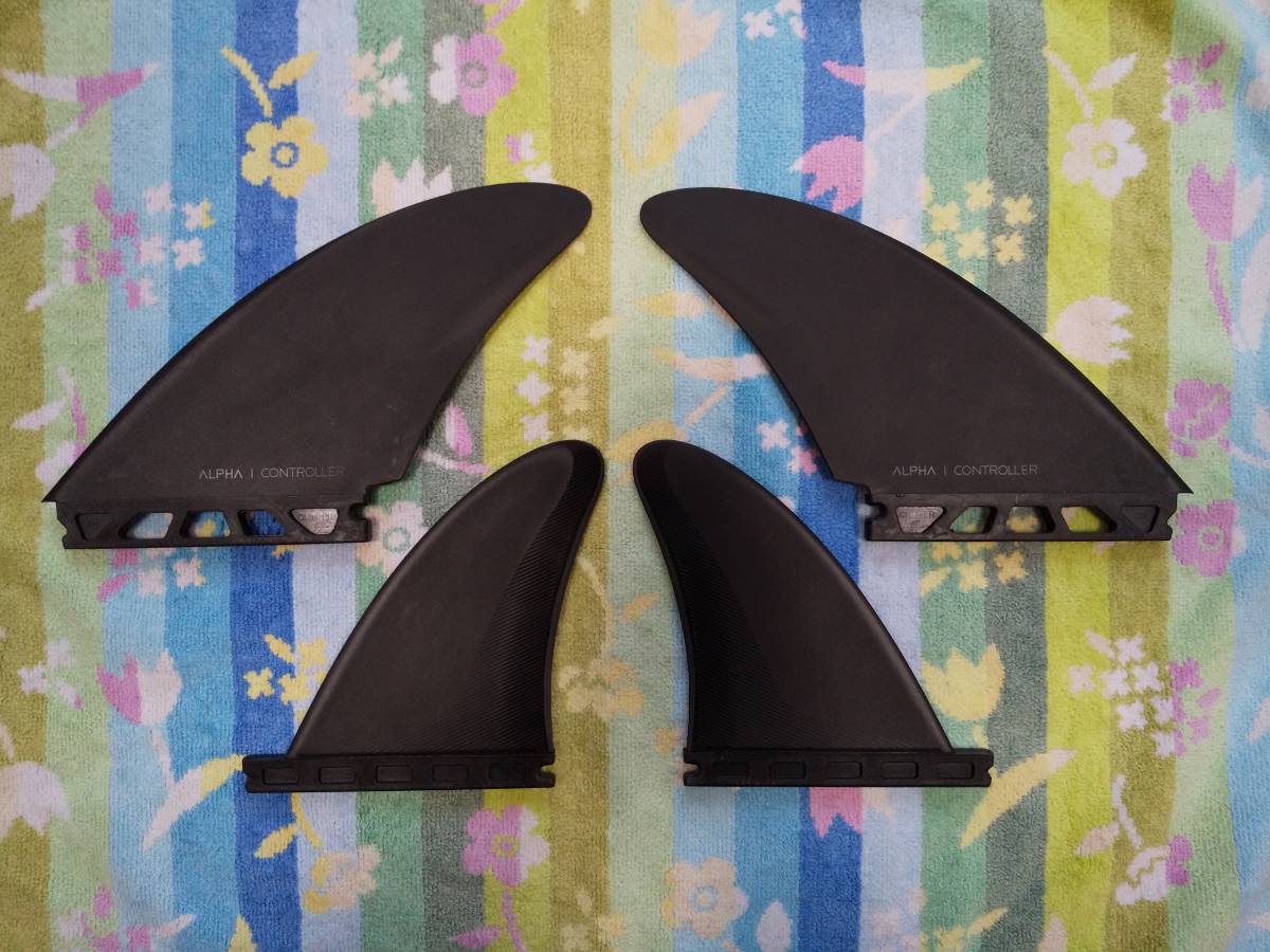 Controller Quad - : Surfboard FIBERGLASS FUTURE FIN CONTROLLER