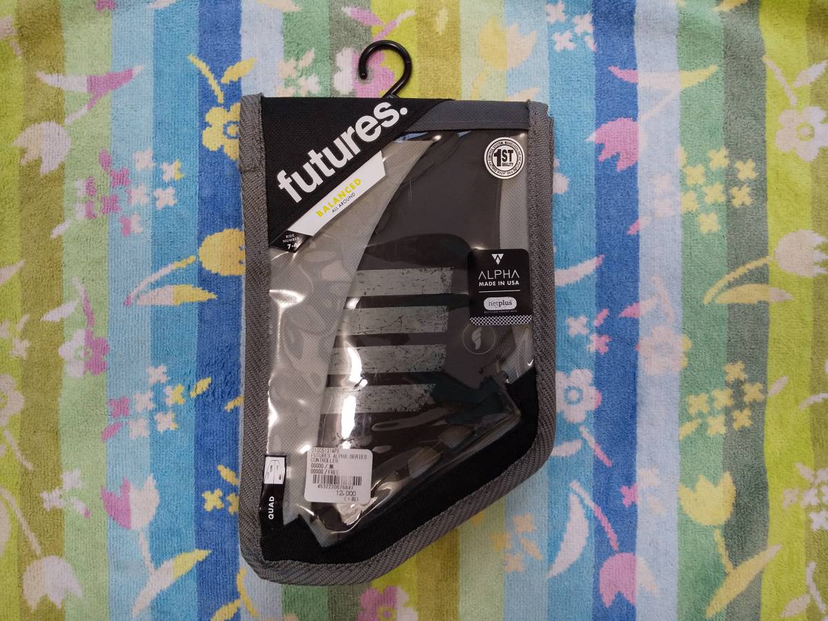 フューチャーフィン　CONTROLLER FIBERGLASS QUAD Controller Quad - : Surfboard FIBERGLASS FUTURE FIN CONTROLLER