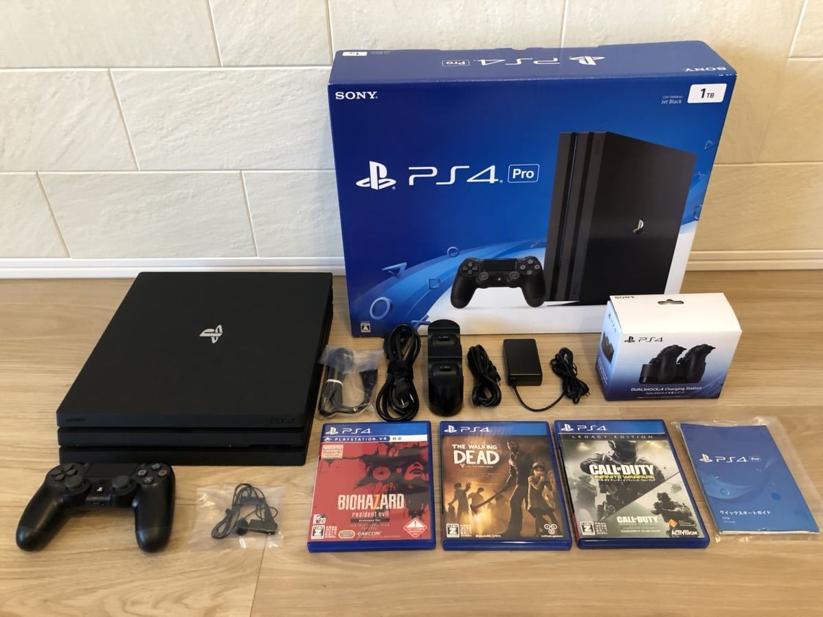 SONY PS4 本体 PlayStation4 Pro ブラック 1TB CUH-7000B B01 ☆充電 