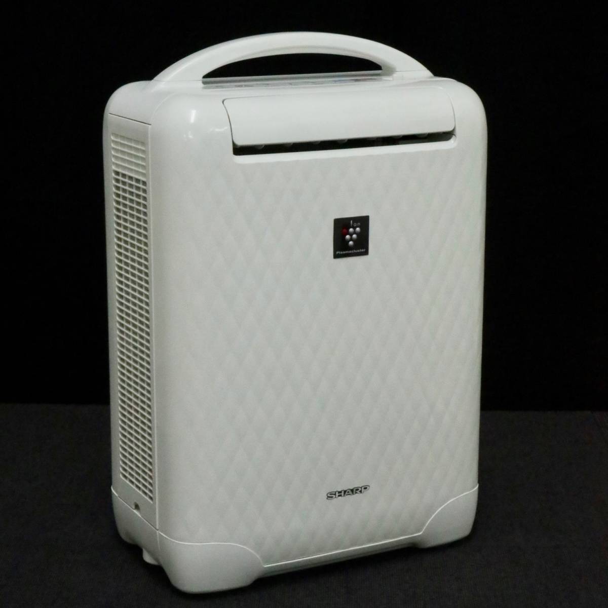 SHARP シャープ 除湿機乾燥機 プラズマクラスター7000 CM-L100-W