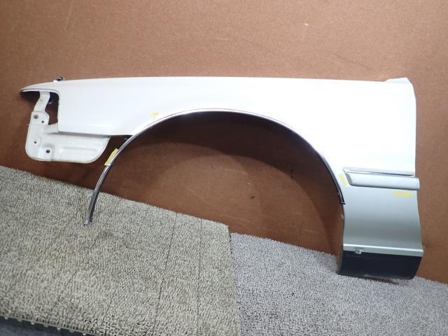 クレスタ E-JZX81 左フロントフェンダー 53802-91629