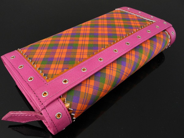 ◆1399◆ヴィヴィアンウエストウッド牛革タータンチェック長財布