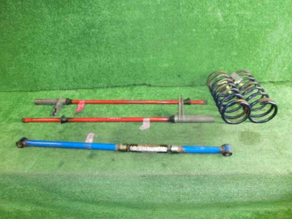 デリカスペースギア PE8W 前期 リフトアップキット ラテラル