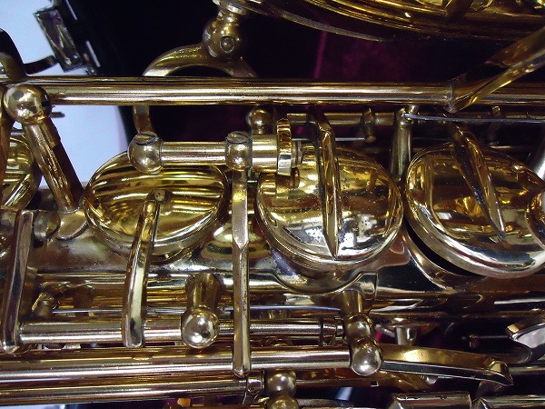 中古 J.Michael ジェイマイケル アルトサックス 彫刻入り[梱0.5