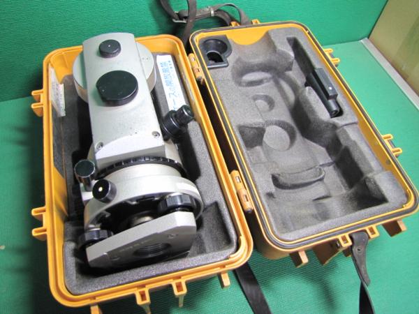 TOPCON トプコンセオドライト TL-20F　中古　難ありe093