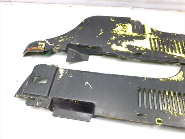 β0516 ホンダ モトコンポ AB12 サイドカバー　カウル